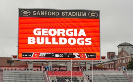 Georgia Bulldogs place game one highlights behind paywall as post-NIL college football becomes more soulless