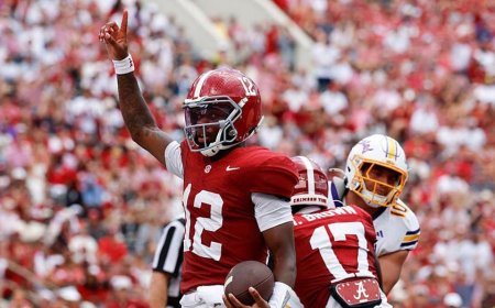 First regular-season AP Top 25 poll features expected shuffling after shaky Week 1 of college football