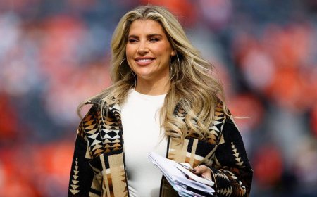 Good luck replacing NFL sideline reporter Melanie Collins with an AI bot, 'Take a Michigan' & Jed York jokes