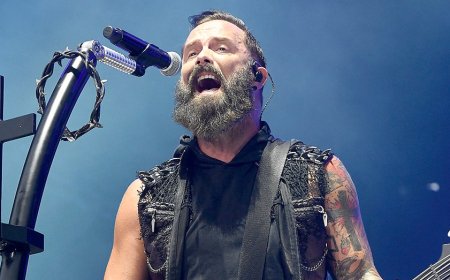 Skillet's John Cooper says woke activists have 'big hearts' but are 'hurting themselves'