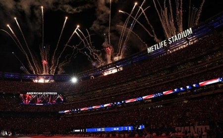 Giants honor 9/11 heroes before emotional Sunday Night Football opener against Cowboys