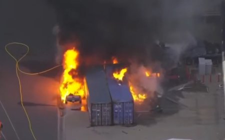 3 dead, 1 hospitalized after news helicopter crashes in Los Angeles commercial area