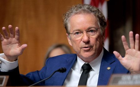 GOP fiscal hawk sounds alarm on 'out of control' federal spending, saying 'both parties have failed us'