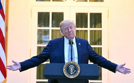 Ron Paul: President Trump Bribes the People
