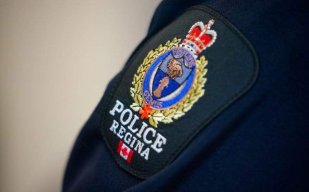 Man dead after e-bike collides with vehicle in Regina, police say