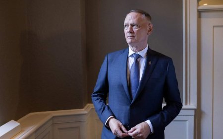 McGuinty says Canada is ‘keeping watch’ on Russia threat