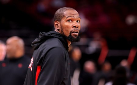 NBA's Kevin Durant brushes off Enes Kanter Freedom's WNBA trans debate: 'I don't give a f---'
