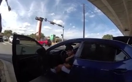 Bodycam footage captures moments after ICE shooting of Venezuelan migrant in Austin