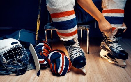 Massachusetts youth hockey player suspended after vicious slashing incident goes viral