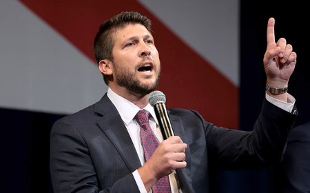 Florida AG accuses teacher of labeling student a 'misogynist' over 'conservative views': 'She should be fired'