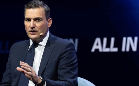 Canada working ‘alongside’ partners on AI safety, minister says