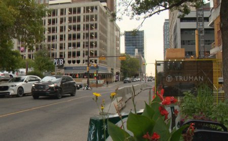 Green Line LRT surface route through downtown Calgary finalized by city council