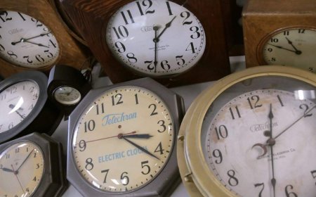 Northwest Territories latest to stay on daylight time year-round