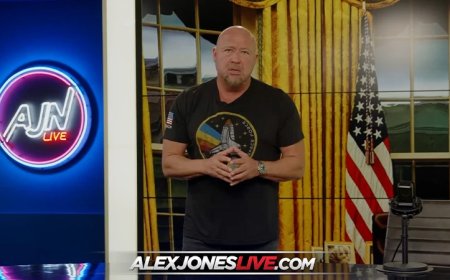 Alex Jones Returns To Former Infowars Studio