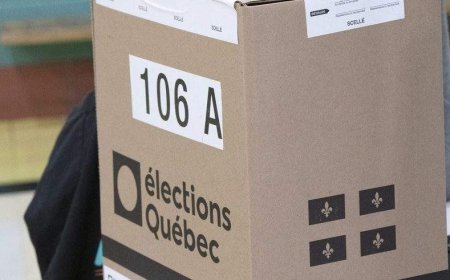 When will Quebec voters get bilingual mail voter cards?