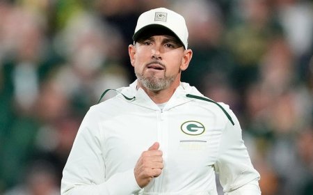 Packers' shocking blowout loss to Falcons should put coach Matt LaFleur on the hot seat