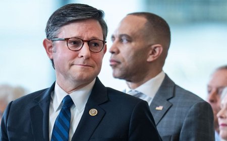 GOP handed new lifeline on biggest pocketbook fight of midterms