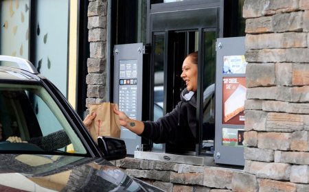 Fast-food drive-thrus took over American mornings for these key reasons