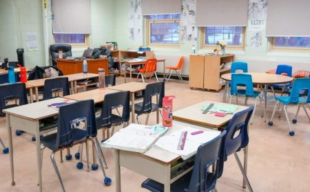 Ontario public high school teachers to hold strike vote amid stalled bargaining