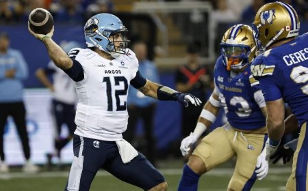 Argos come up big late to beat Bombers 30-28