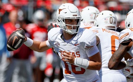 Tennessee Volunteers look to prove playoff credentials against top-ranked Texas Longhorns football