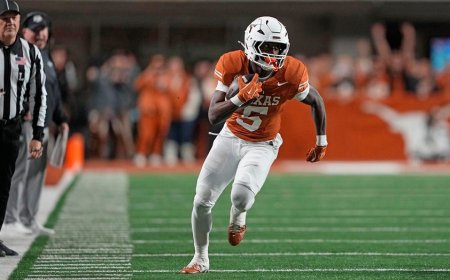 How to Bet on Texas vs Tennessee, Iowa vs Michigan, and Florida vs Ole Miss