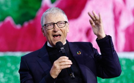 Bill Gates warns artificial intelligence 'powerful enough' to cause 'a billion deaths' if unchecked