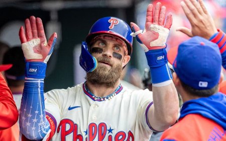 Phillies avoid collapse, Astros sneak in as MLB Postseason is set