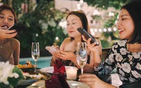 Restaurants lock up customers' phones as devices become the 'new cigarettes'