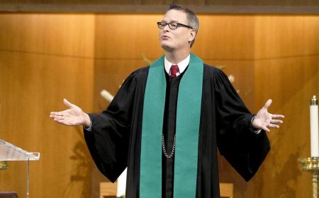 Woke megachurch pastor, Dem nominee called on congregation to repent for driving, eating beef