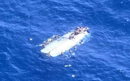 2 dead, 40 rescued and several missing after boat capsizes near Puerto Rico