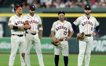 Astros players call out fans for booing during Game 1 loss to White Sox: 'Extremely frustrating'