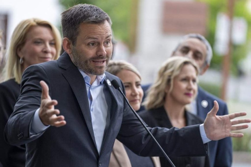 Week two of Quebec campaign dominated by debates on immigration, language