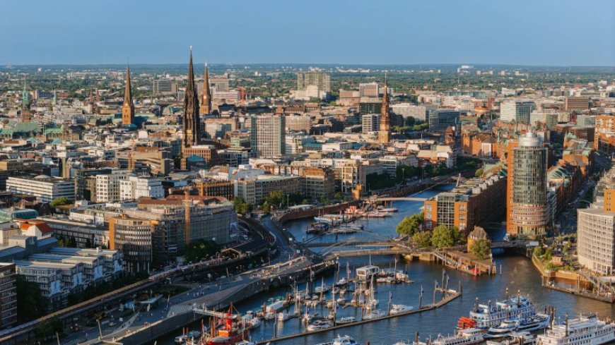 Germany: Outrage Over Plan to House 340 ‘Migrants’ in Trendy Hamburg Design Hotel