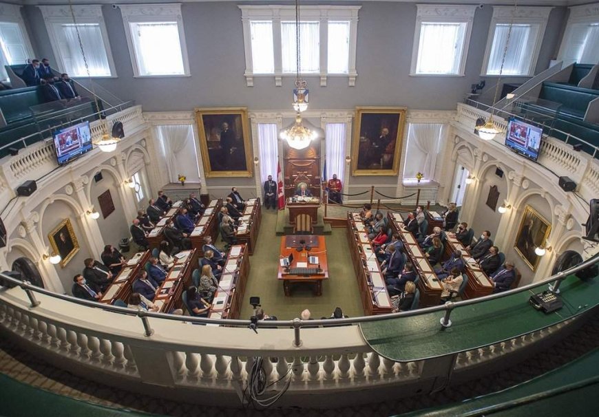 More Nova Scotians add their names to petition calling for return of uranium ban