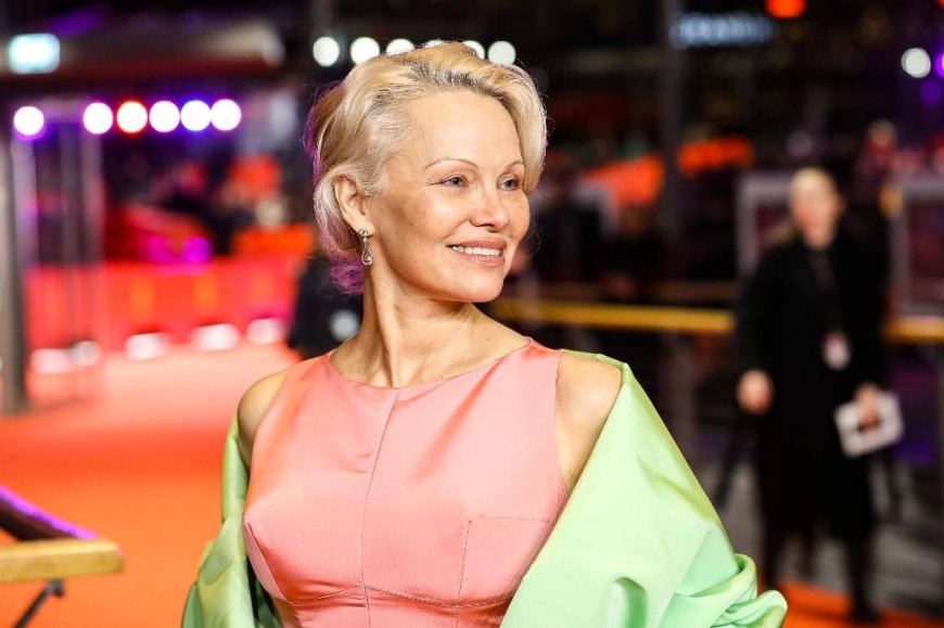 Pamela Anderson opens up about hepatitis C ‘death sentence’ diagnosis