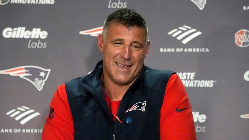 NBC reminds pregame viewers about Mike Vrabel-Dianna Russini scandal coach and Patriots want to forget