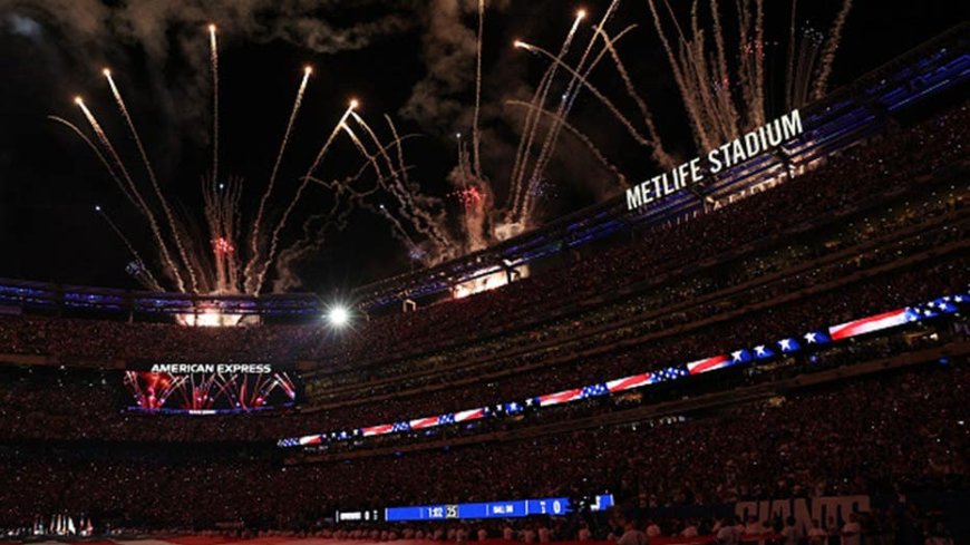 Giants honor 9/11 heroes before emotional Sunday Night Football opener against Cowboys
