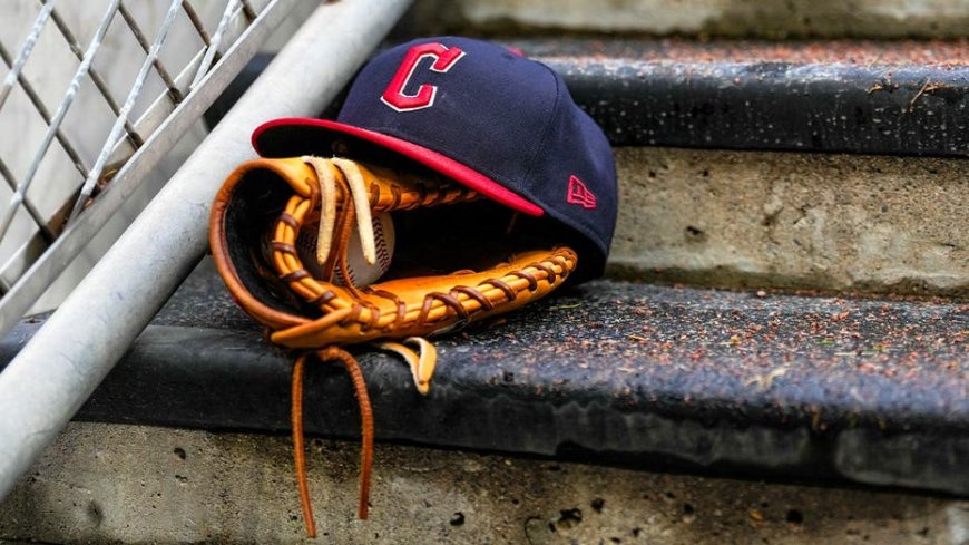 Cleveland Guardians look to even divisional series as Chicago White Sox cling to AL Central lead