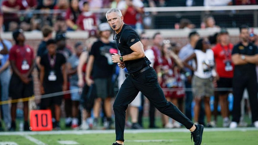 Fans falsely claim to have spotted moving trucks outside FSU head coach Mike Norvell's house