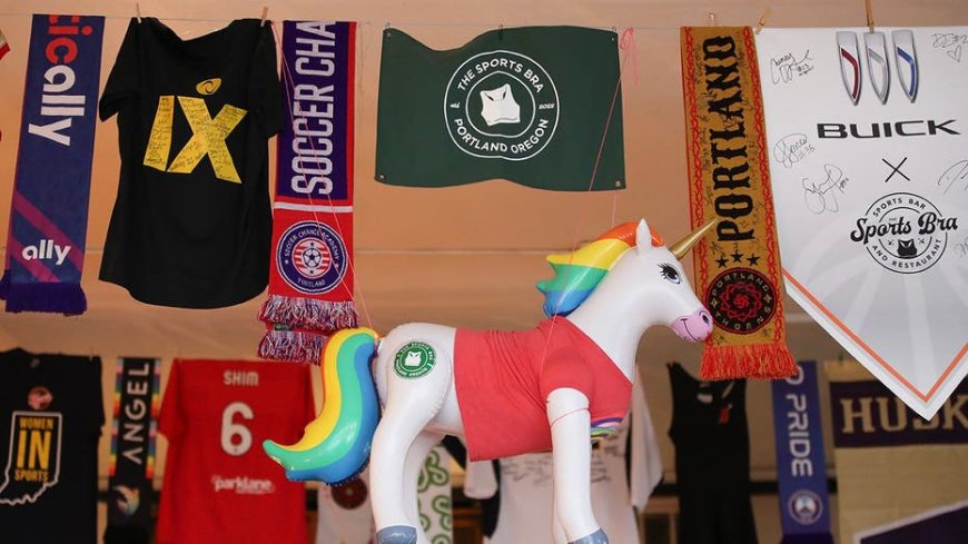 Women’s sports bar's hypocrisy shows as it disavows the very thing it was meant to support | Matt Calkins