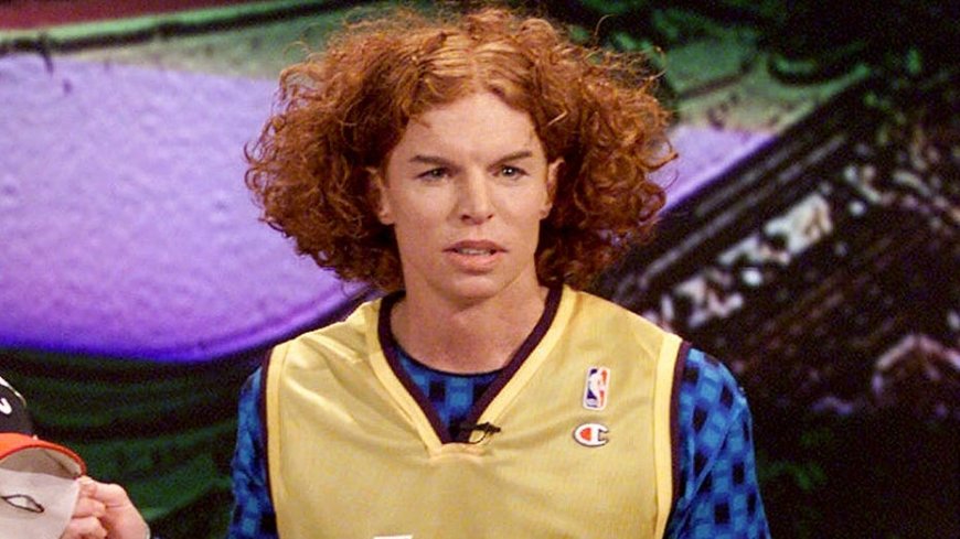 Carrot Top hospitalized, forced to cancel weekend performances