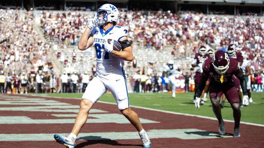 Kentucky shocks ninth-ranked Texas A&M behind dominant defense in SEC upset
