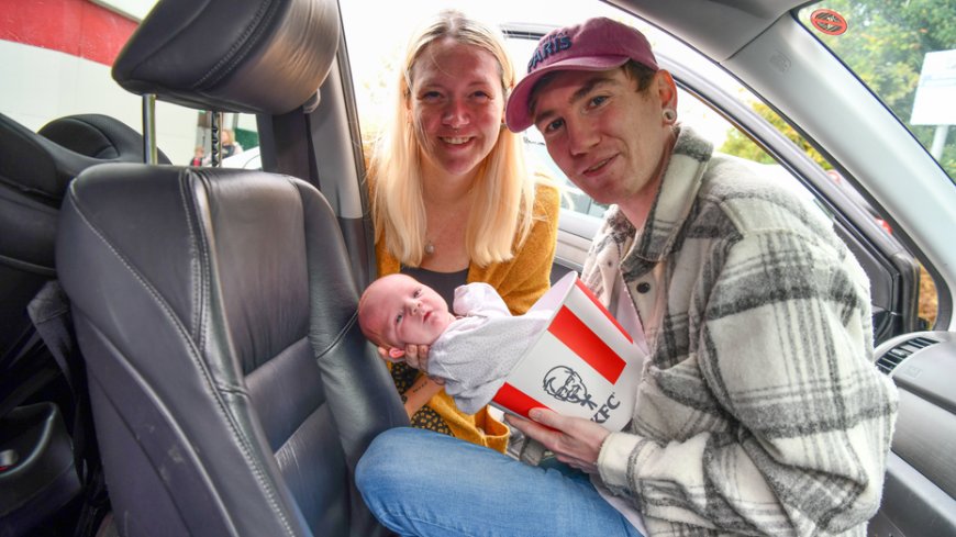 Mom gives birth in KFC parking lot and gives newborn fitting fast-food nickname