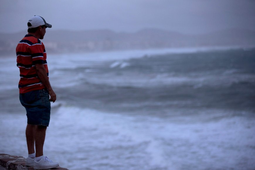 Tropical Storm Polo expected to become a major hurricane this week