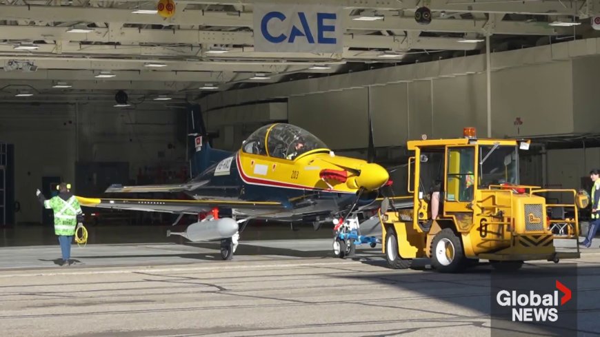 Siskin II aircraft – the same model selected to replace Snowbirds – arrive in Moose Jaw