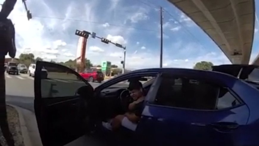 Bodycam footage captures moments after ICE shooting of Venezuelan migrant in Austin