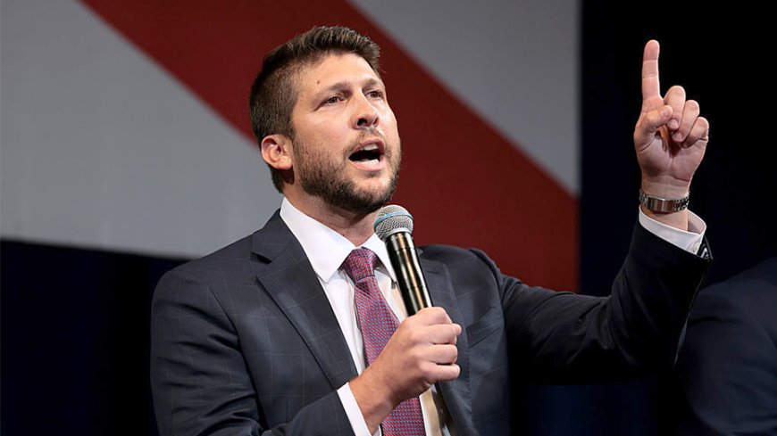 Florida AG accuses teacher of labeling student a 'misogynist' over 'conservative views': 'She should be fired'
