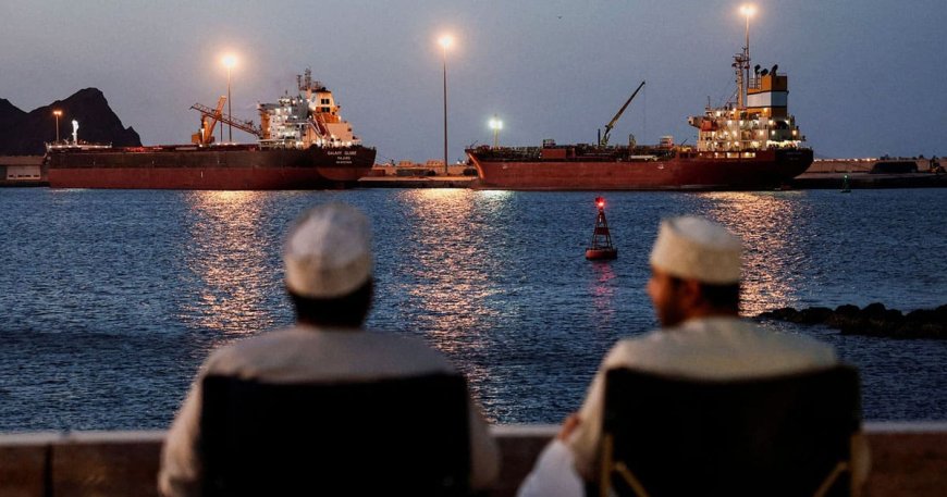 Oil Prices Tumble as Saudi Arabia Restores Export Route, Iran Floats Hormuz Reopening