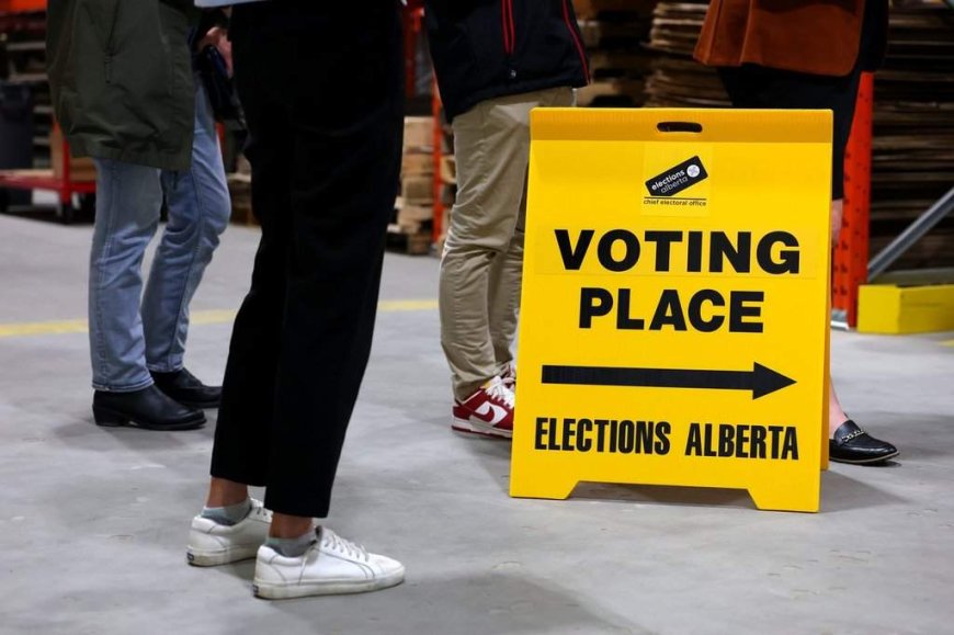 Foreign influence watchdog ‘aware of concerns’ about Alberta referendum